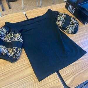 Free people size small on or off shoulder excellent condition